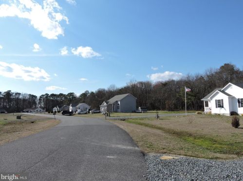 7532 Station Ln, Seaford DE  19973-5792 exterior
