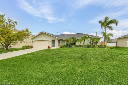 2933 10th Ave, Cape Coral, FL 33904-2947