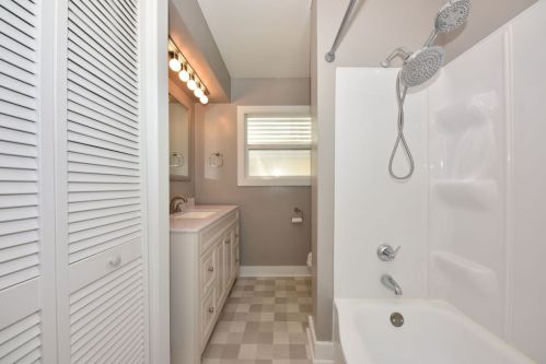 3624 85th St, Milwaukee WI  53228-1508 exterior