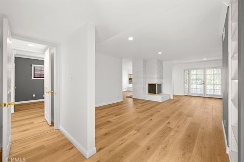 717 Laurel Ave, Glendora CA  91741-2805 exterior