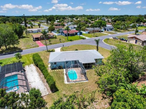 102 Stafford Pl, Lehigh Acres FL 33936-5954 exterior