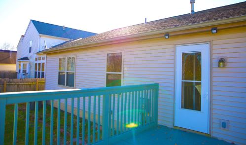 8166 Chapel Stone Rd, Blacklick OH  43004-9229 exterior