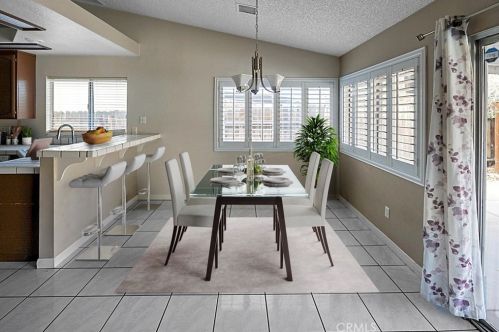 45124 Watford Ave, Lancaster CA  93535-2672 exterior