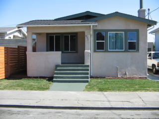 911 57th St, Oakland, CA 94608-2801