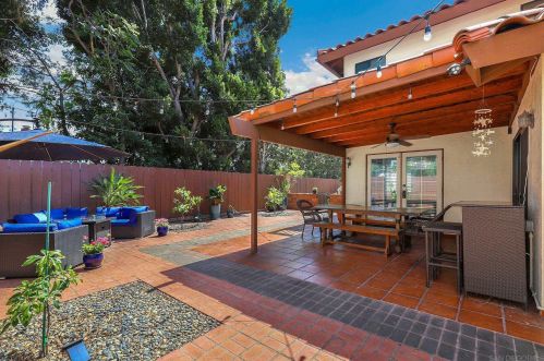 5521 Lesa Rd, La Mesa CA  91942-1704 exterior