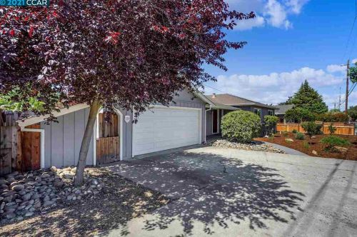 3746 Cowell Rd, Concord, CA 94518-1605