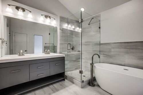 2728 Pinery Ln, Richardson TX  75080-1870 exterior