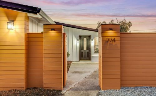 774 Lakewood Dr, Sunnyvale CA  94089-2505 exterior