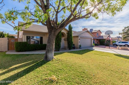 3917 Misty Willow Ln, Glendale AZ  85310-4031 exterior