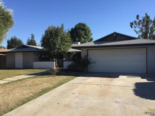 6009 Hesketh Dr, Bakersfield, CA 93309-1428