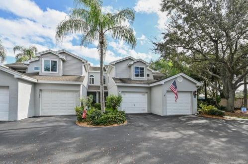 2560 Citrus Lake Dr, Naples, FL 34109-7600