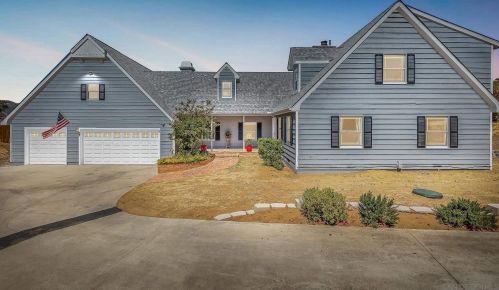 9460 Rockcrest Ln, Lakeside, CA 92040-4508