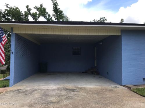 2956 Caledonia St, Marianna FL  32446-3004 exterior