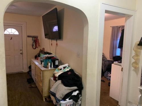 29 Meriline Ave, Newburgh NY  12553-6519 exterior