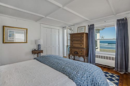 809 Ocean Blvd, Hampton NH  03842-3016 exterior