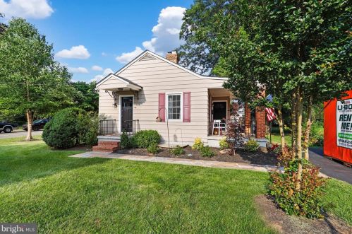 118 Queen St, Leesburg, VA 20176-2411