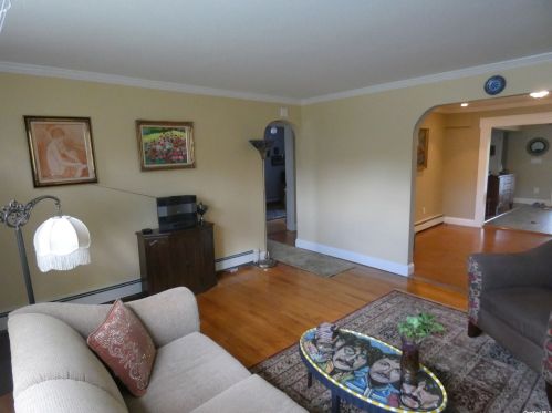 144 Old Country Rd, Huntington Station NY  11747-2013 exterior