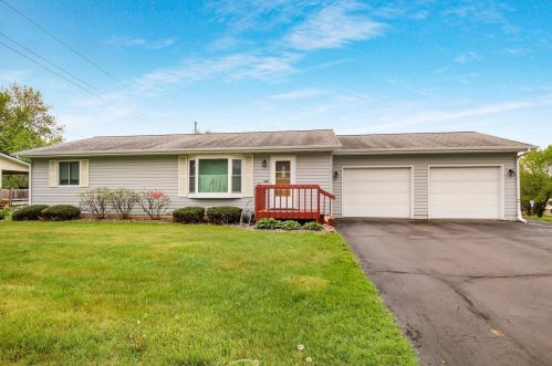 2133 Folsom St, Eau Claire, WI 54703-2528