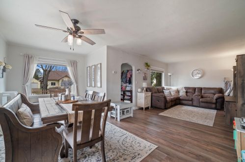 136 9th St, Scanlon MN  55720-1815 exterior