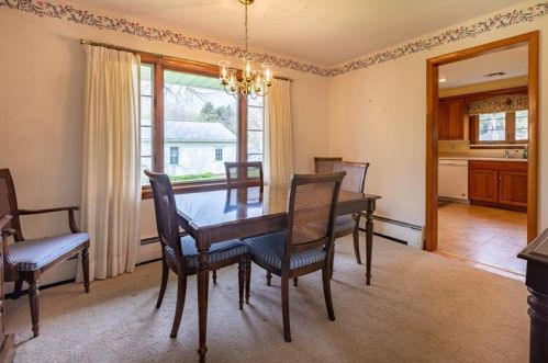 406 Davis Ave, Somerset PA  15501-1714 exterior