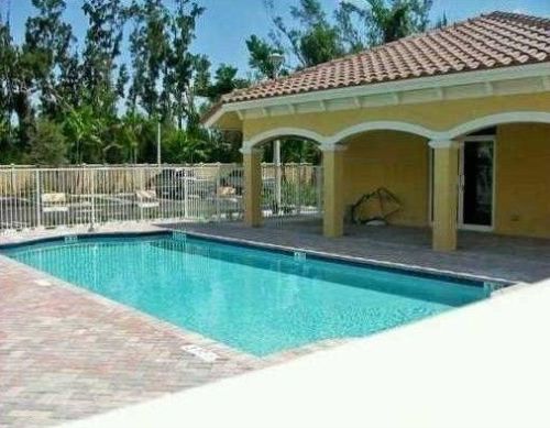 312 Bayfront Dr, Boynton Beach, FL 33435-8639