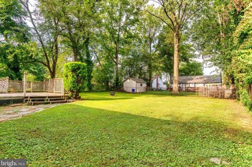 717 Browning Rd, Camden, NJ 08107-1603