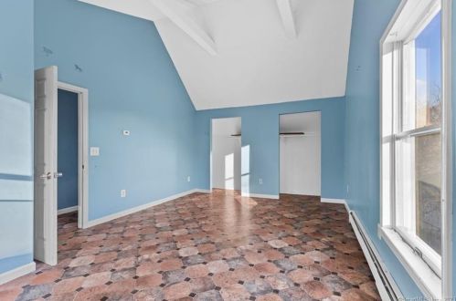 140 Chestnut St, Norwich CT  06360-4552 exterior