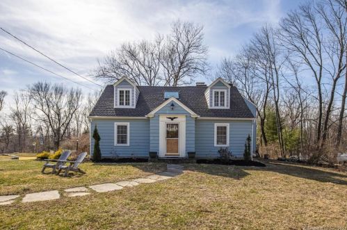 64 Whisconier Rd, Brookfield Center, CT 06804-3810
