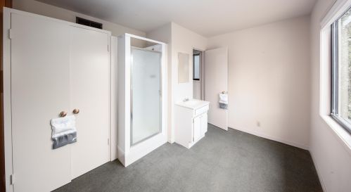1933 Asilomar Dr, Oakland CA  94611-2309 exterior