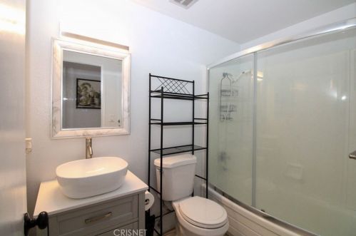 2241 Ravenna St, Simi Valley CA  93065-2737 exterior