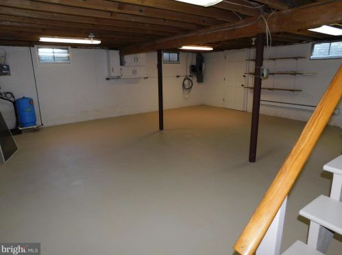 1299 Randy Dr, Pottstown PA  19464-2941 exterior