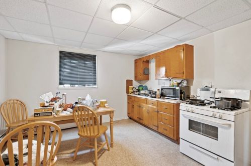 2962 Glenmawr St, Pittsburgh PA 15204-1452 exterior