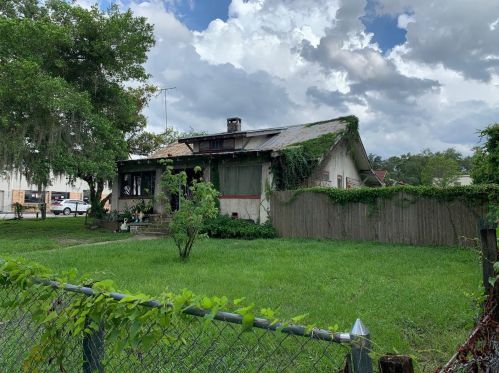 408 Boundary Ave, Deland FL  32720-4065 exterior