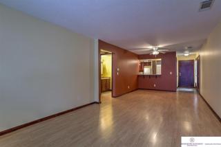 134 36th St, Omaha, NE 68131-2447