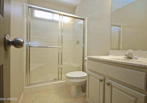 1717 Lindrick Dr, Chandler AZ 85249-5033 exterior