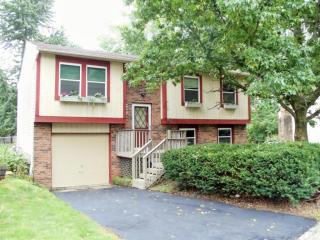 6042 Chickadee Pl, Westerville, OH 43081-3834