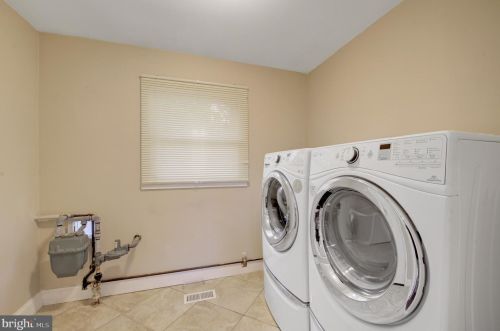 63 Trebing Ln, Willingboro NJ  08046-3615 exterior
