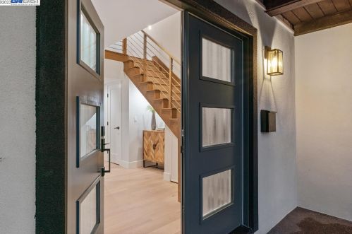 7515 San Sabana Rd, Pleasanton CA  94568-2245 exterior