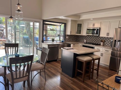 30766 Mainmast Dr, Calabasas, CA 91301-1960