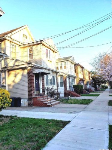 87-55 98th St, Jamaica, NY 11421-1731