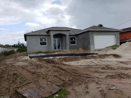 3108 13th St, Lehigh Acres, FL 33972-2508