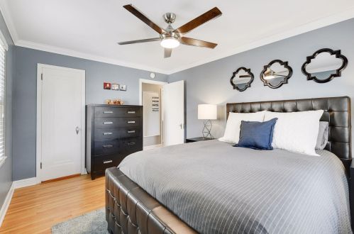 2219 Arthur St, Minneapolis MN 55418-1434 exterior