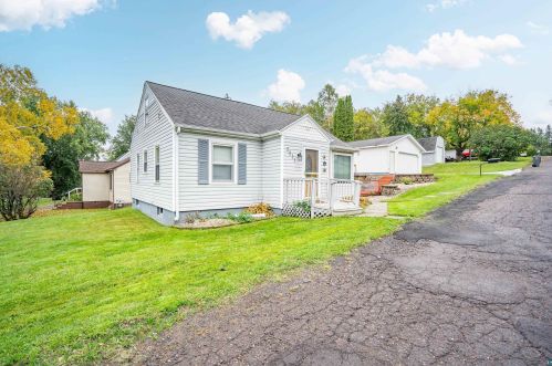 2531 Plymouth Ave, Duluth MN  55811-3142 exterior