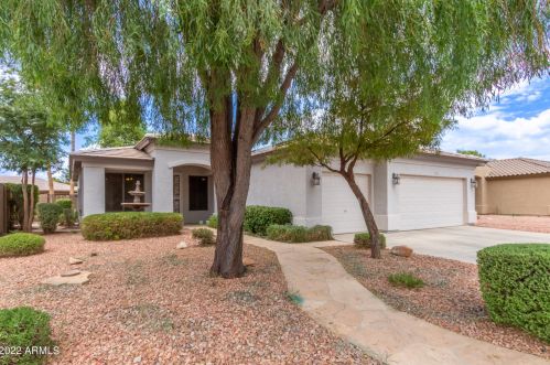 15012 Banff Ln, Sun City, AZ 85379-6106