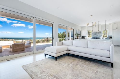 57 Sammys Beach Rd, East Hampton, NY 11937-1014