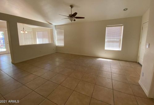 4034 Chaparosa Way, Cave Creek AZ  85331-7884 exterior