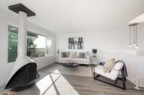 6343 Caminito Luisito, San Diego CA  92111-7216 exterior