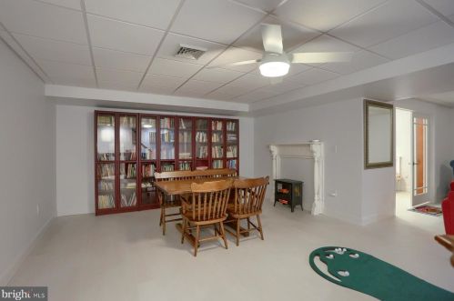 300 Liberty St, Ephrata PA  17522-9179 exterior