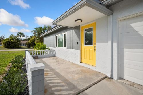 14150 Altocedro Dr, Delray Beach, FL 33484-2515