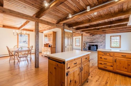 34 Cedar Hill Ln, Colchester CT  06420-4007 exterior